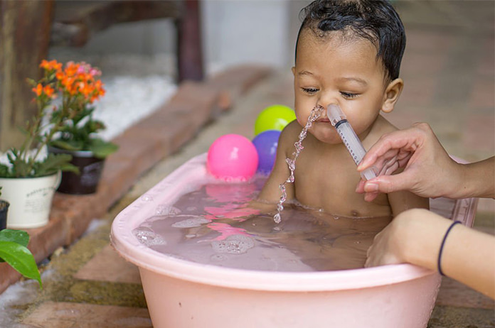 The common cold نزلات البرد